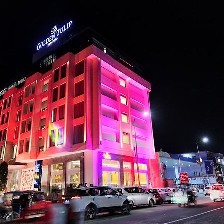 Hotel Golden Tulip Essential Jaipur Exterior foto